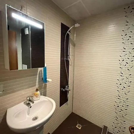 דירה Blue Orchid Near Airport & Free Parking סופיה