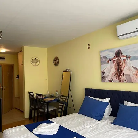 Blue Orchid Near Airport & Free Parking 아파트